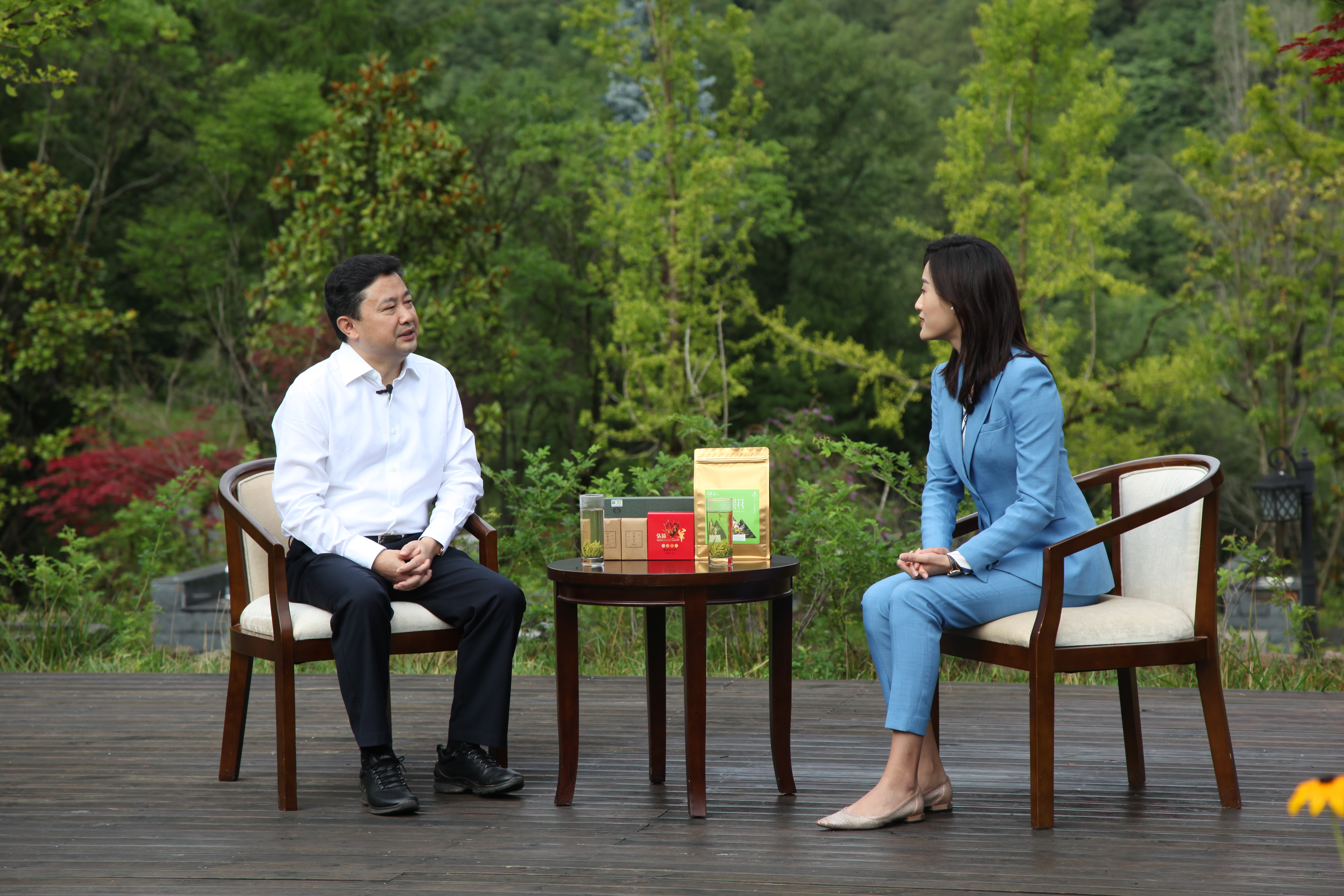 《对话绿色先锋》专题访谈栏目系由生态环境厅,省电视台联合打造的